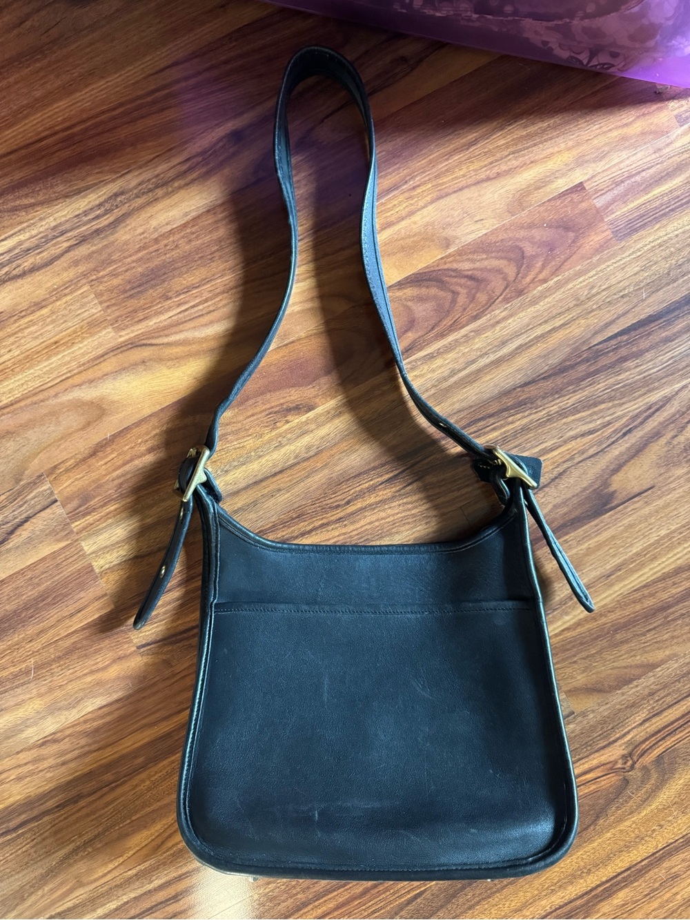 Vintage Coach Legacy Zip  Black Leather  Shoulder Bag Gold Buckle EUC